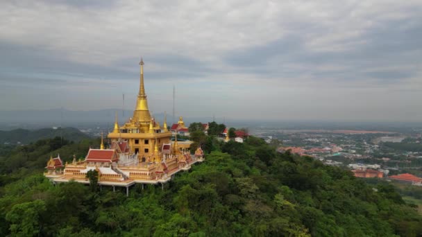 Wat Khiriwong Templo Budista Tailandês Localizado Cidade Nakhon Sawan Tailândia — Vídeo de Stock