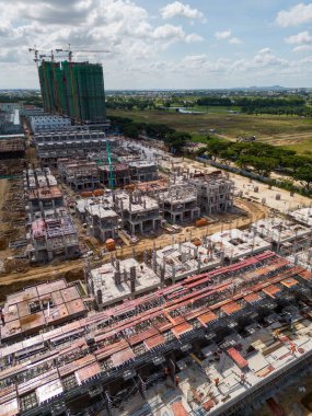 Phnom Penh, Kamboçya 'daki bir inşaat alanının insansız hava aracı bakış açısı.