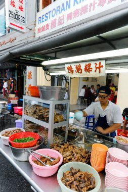 Georgetown Penang Malezya 22 Temmuz 2014 Georgetown Penang 'ın kalbinde popüler bir yenge Kimberly Caddesi' nde yer almaktadır ve Penang 'ın en iyi ördek çorbası olduğu düşünülür.