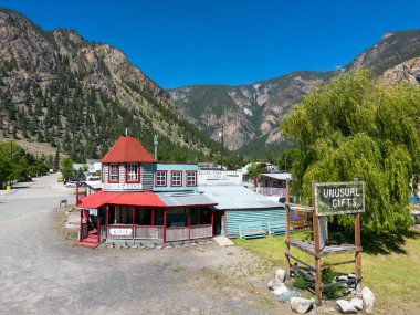 Hedley, British Columbia, Kanada - 5 Haziran 20223 Güney Britanya Kolumbiyası 'nın Similkameen Vadisi bölgesinde yer alan bir yerleşim birimidir. 