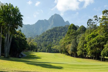 Langkawi, Malezya - 4 Şubat 2024: Malezya 'nın Langkawi Adası' ndaki The Els Club Teluk Datai 'de bir çadır manzarası. Kursu Ernie Els tasarladı..