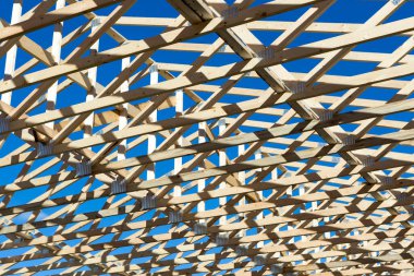 İnşaat endüstrisi konut geliştirme için kereste iskeleti.