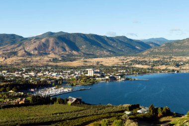 View of the City of Penticton from Munson Mountain. Penticton is a small city located  in the Okanagan Valley inBritish Columbia, Canada, situated between Okanagan and Skaha Lakes. 