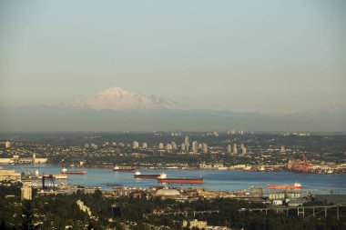 Vancouver şehri, Britanya Kolumbiyası, Kanada Batı Vancouver 'daki Cypress Dağı perspektifinden görülüyor..