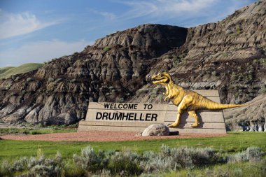 12 Temmuz 2018 - Drumheller, Alberta, Kanada Drumheller tabelasına hoş geldiniz..