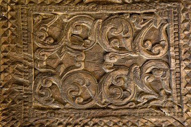 Embekke Devalaya bir mimari ahşap oymacılığı. Geçmişi Gampola Dönemi 'ne kadar uzanır ve Kandy Bölgesi' nde bulunur. Sri Lanka. Kataragama Tanrısı 'na ithaf edilmiştir..