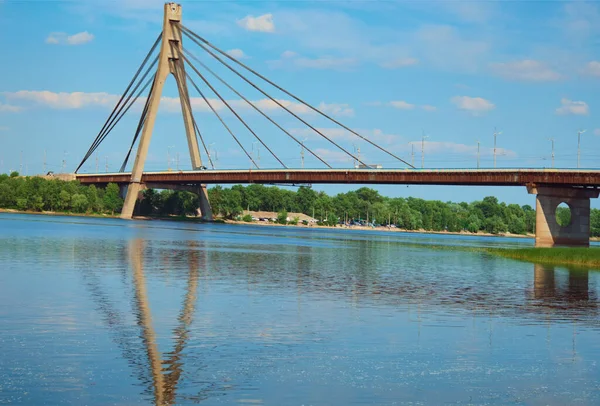 Pittoresco Ponte Panoramico Sul Fiume Dnipro Kiev Ucraina Ponte Pivnichnyi — Foto Stock