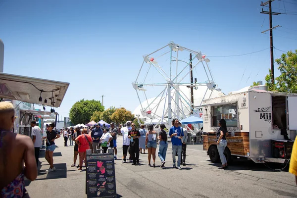 Los Angeles California Abd 2022 Black Block Festivali Etrafında Yürüyen — Stok fotoğraf