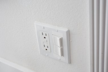 Elektrik prizi ve elektrik prizi manzarası.