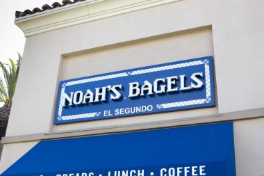 El Segundo, California, ABD - 03-08-2019: Noah 's Bagels için bir mağaza önü tabelası.