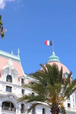 Fransa, Fransa 'da Fransız Oteli