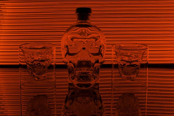 Kristallkopf Wodka Mit Lichtmalerei Geführt — Stockfoto