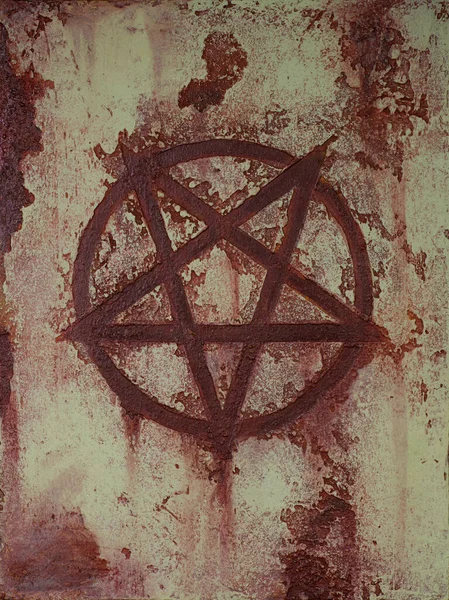 Gemälde Über Ein Umgekehrtes Pentagramm Auf Rostigem Hintergrund lizenzfreie Stockbilder