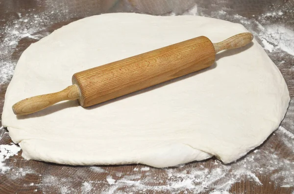 Homemade Raw Puff Pastry Rolling Pin — Stock Photo, Image