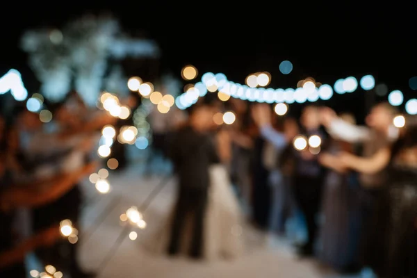 Newlyweds Wedding Corridor Sparklers — Φωτογραφία Αρχείου