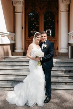 Gelin ve damadın otelde ilk buluşması.