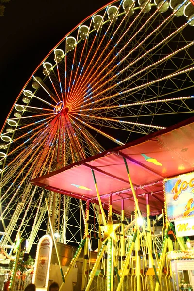Carrossel Ferris Wheel Fair Tivoli Libori Paderborn Northrhine Westfalia Alemanha — Fotografia de Stock