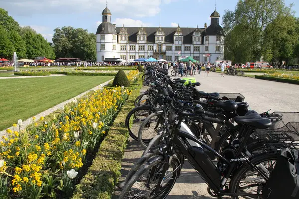 stock image paderborn, nrw, germany, may, 09th. 2024, beer festival in the castle park of schlo neuhaus with many visitors and guests