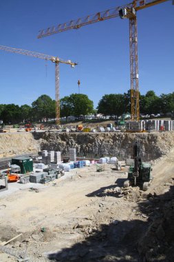 Paderborn, Kuzey Ren-Vestfalya, Almanya, 12 Mayıs 2025, Paderborn Üniversitesi 'nin genişletilmesi için inşaat çalışmaları,