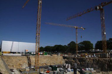 Paderborn, Kuzey Ren-Vestfalya, Almanya, 12 Mayıs 2025, Paderborn Üniversitesi 'nin genişletilmesi için inşaat çalışmaları,