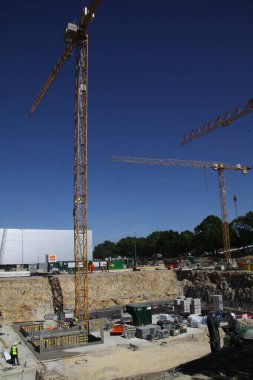 Paderborn, Kuzey Ren-Vestfalya, Almanya, 12 Mayıs 2025, Paderborn Üniversitesi 'nin genişletilmesi için inşaat çalışmaları,
