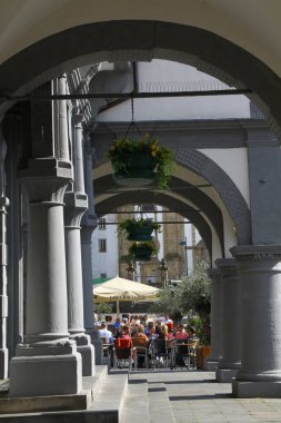 Paderborn, Rathaus Arkaden, Bistro Bar Celona ve konukları.