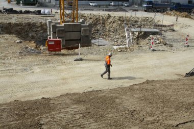 Paderborn, Kuzey Ren-Vestfalya, Almanya, 21 Mayıs 2025, Paderborn Üniversitesi 'nin genişletilmesi için inşaat çalışmaları,