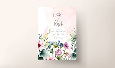 Çiçekli düğün davetiyesi ve suluboya bırakıyor