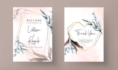 Güzel yapraklı suluboya düğün davetiyesi.