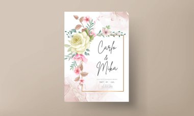 Güzel Çiçek Çelengi Düğün Davetiyesi