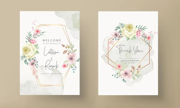 Beautiful Floral Wreath Wedding Invitation Card — Stock Vector