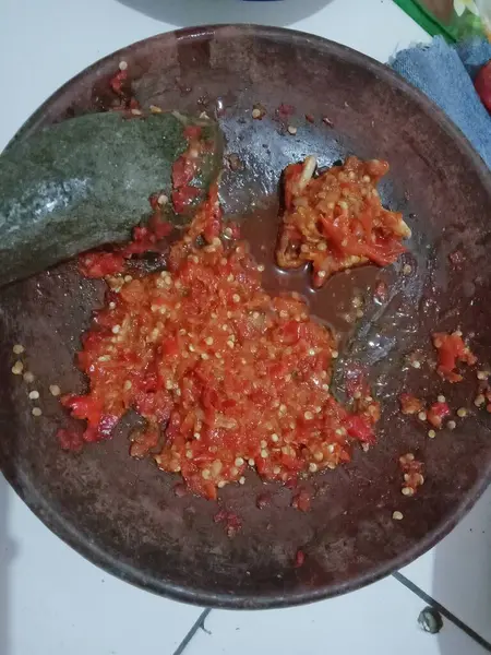 a very tempting shallot chili sauce