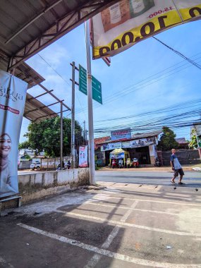 Tayland şehrinin yolu.