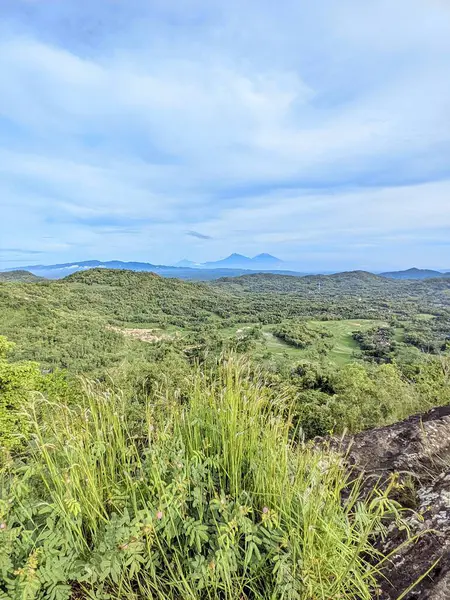 Dağların güzel manzarası