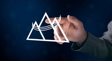 İnsan ve dağ ve yol logosu tasarımı