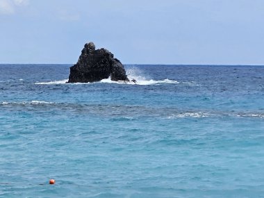 Punta Mesco harabeleri ve Monterosso İtalya 'daki Aziz Antonio inzivası..