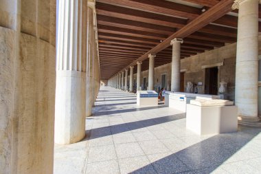 Attalos Stoa: Atina 'nın Görkemli Helenistik Mimarisi. Akropolis Altındaki Antik Agora Müzesi. 