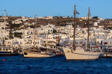 Mykonos Old Port ve Chora rıhtımı, Mykonos Town, Mykonos Adası, Cyclades, Yunan Adaları, Yunanistan, Avrupa. Yüksek kalite fotoğraf