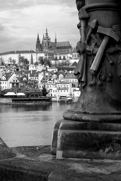 Praga Chequia 2023 Gente Admira Vista Del Castillo Praga Catedral — Foto de Stock