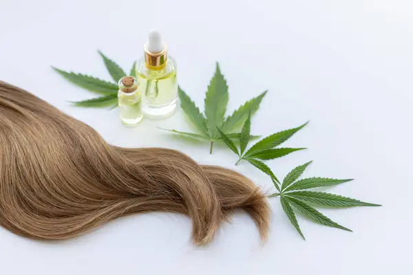 CBD v péči o vlasy
