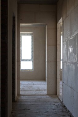 Bir evde tadilat işi planlıyorum. Tamamlanmamış yeni daire