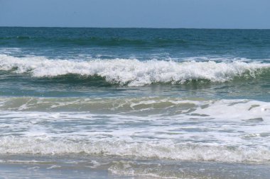 Kuzey Florida 'nın Atlantik kıyısında güzel bir okyanus manzarası