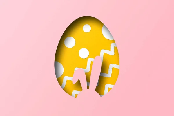 Жовтий Рожевий Папір Вирізають Щоб Сформувати Візерунок Пасхального Яйця Накладка — стокове фото