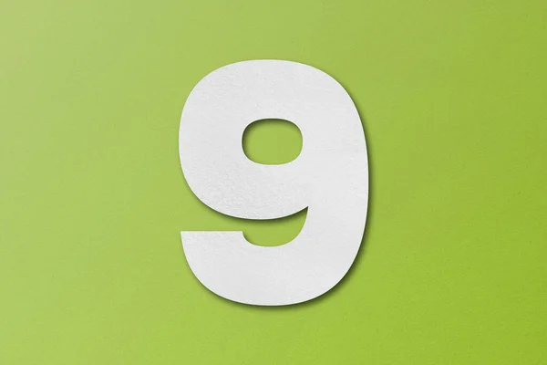 White Paper Czcionka Numer Izolowane Zielonym Tle — Zdjęcie stockowe