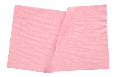 Pembe buruşuk yırtık bant beyaz arkaplanda izole.