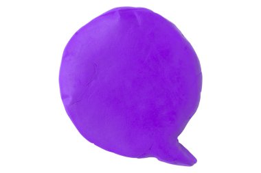 Mor konuşma balonu plastikini beyaz arkaplanda izole edildi