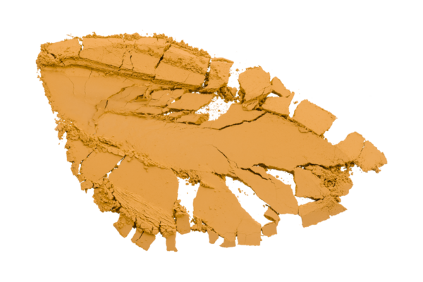 Şeffaf arkaplanda turuncu toz izole edildi.