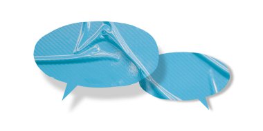 Açık mavi konuşma balonu buruşmuş kağıt beyaz arkaplanda izole edilmiş