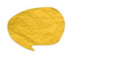 Sarı konuşma balonu buruşmuş kağıt beyaz arkaplanda izole edilmiş