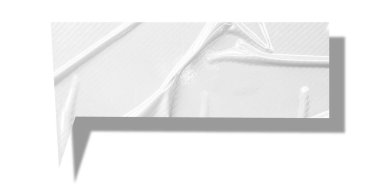 Beyaz konuşma balonu buruşmuş kağıt beyaz arkaplanda izole